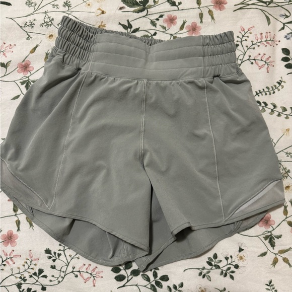 lululemon hotty hot high rise lined shorts 4” jade grey - Picture 1 of 4